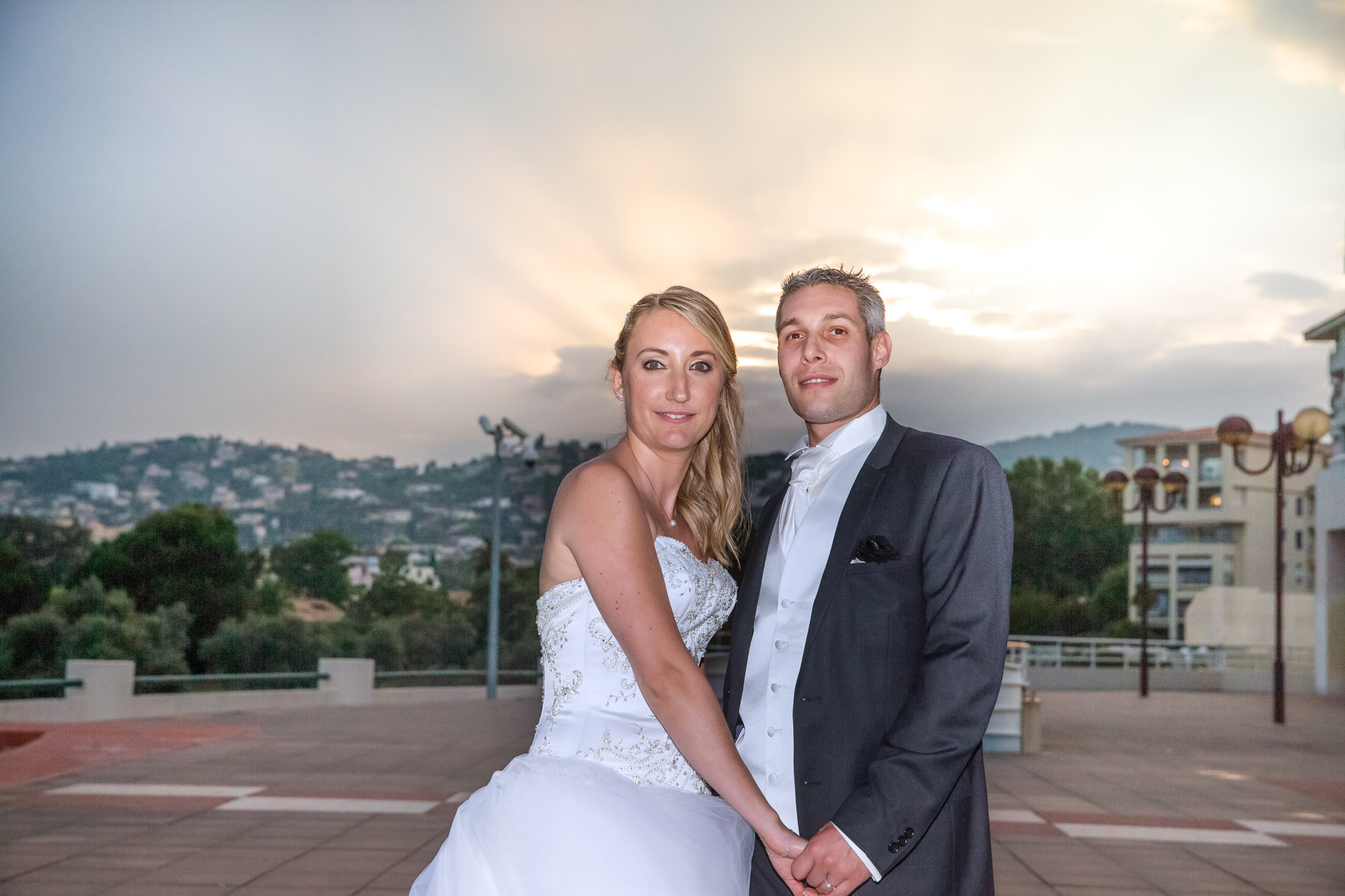 Le Mariage de Delphine et Franck, Romance au parc ExFlora, Golfe Juan, Film de Mariage, PlanetGFX